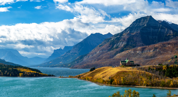 Kanada Alberta Waterton Lakes Nationalpark Prince of Wales Hotel Foto iStock Cheng Feng Chiang